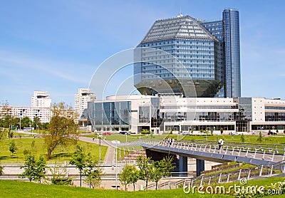 edificio-de-biblioteca-nacional-en-minsk-thumb15309835.jpg