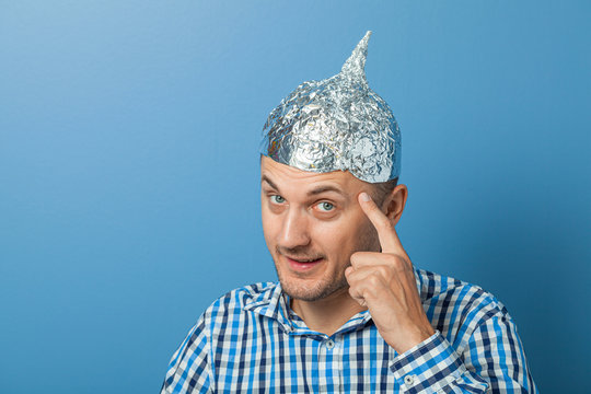 Tinfoil Hat Images – Browse 928 Stock Photos, Vectors, and Video | Adobe  Stock